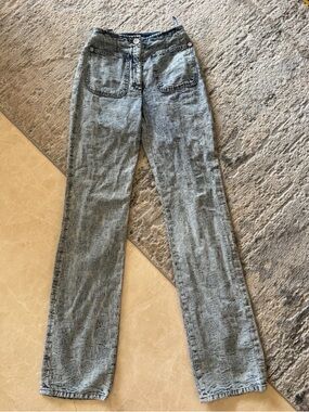 🚩steal CHANEL Gray Acid-Wash Straight-Leg Women's Jeans